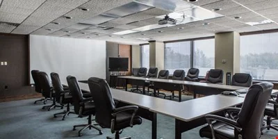 Herring Bank Office Space — Lease in Amarillo, TX, photo 8 of 8
