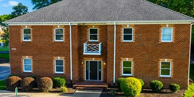 Two 2nd-Floor Office Suites Near RTP | Bldg 100, Durham — Lease in Durham, NC, photo 1 of 8