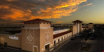Esplanade at City View - 4525 Milwaukee Ave. — Lease in Lubbock, TX, photo 5 of 8