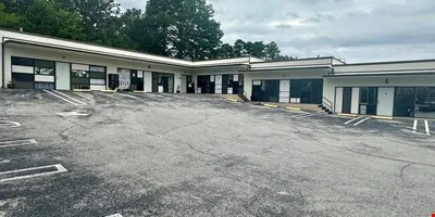 1401 Applewood — Lease in Dalton, GA, photo 1 of 8