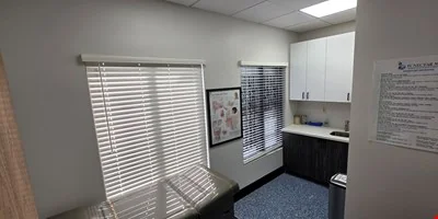 1260 S Linden Rd — Lease in Flint, MI, photo 7 of 8