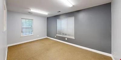 1641 S Milford Road — Lease in Highland, MI, photo 7 of 8