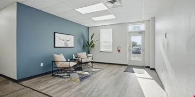 6306 Iola Ave - Iola Business Park — Lease in Lubbock, TX, photo 3 of 8