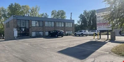 4479 Pontiac Lake rd — Lease in Waterford, MI, photo 1 of 8