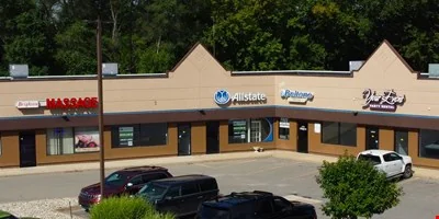 Park Place — Lease in Brighton, MI, photo 2 of 3