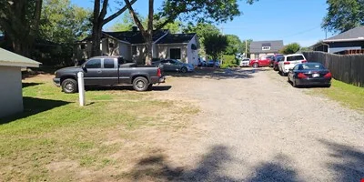 1233 Canton St — Lease in Roswell, GA, photo 5 of 6