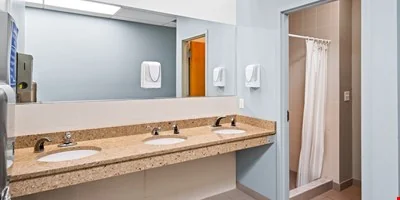 43 Nagog Park, Acton, MA 01720 — Lease in Acton, MA, photo 4 of 8