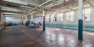 Clay Street Studios - Conant Thread District — Lease in Central Falls, RI, photo 6 of 8