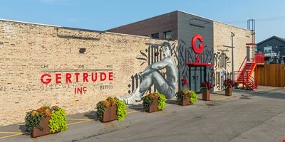 THE BRNDHAUS PL-ZEN — Lease in Chicago, IL, photo 3 of 8
