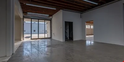 Flex Building in Prime WeHo — Lease in Los Angeles, CA, photo 2 of 7