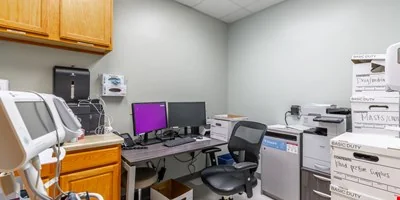 Turnkey Medical & Professional Office | 2,498 SF — Lease in Chattanooga, TN, photo 7 of 8
