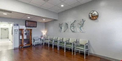 Turnkey Medical & Professional Office | 2,498 SF — Lease in Chattanooga, TN, photo 4 of 8