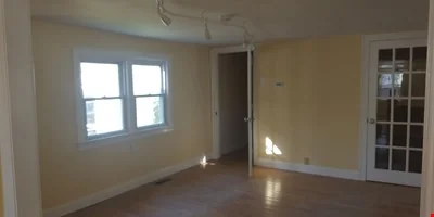 216 NH-111 , Hudson, NH 03051 — Lease in Hudson, NH, photo 3 of 8