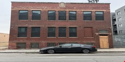 507 Pershing — Lease in Chicago, IL, photo 1 of 8
