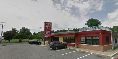 Aunt Sarah's — Lease in Glen Allen, VA, photo 2 of 8