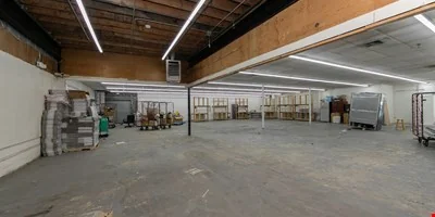 Route 130 Mixed Use — Lease in Edgewater Park, NJ, photo 2 of 8