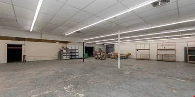 Route 130 Mixed Use — Lease in Edgewater Park, NJ, photo 3 of 8