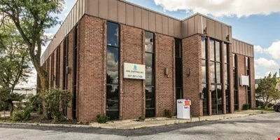 1080 Nerge — Lease in Elk Grove Village, IL, photo 1 of 8