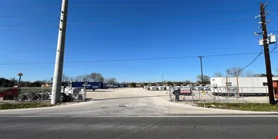 3033 I-10 East Frontage Rd, Baytown, TX 77521, Harris… — Lease in Baytown, TX, photo 1 of 8