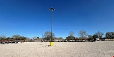 3033 I-10 East Frontage Rd, Baytown, TX 77521, Harris… — Lease in Baytown, TX, photo 2 of 8