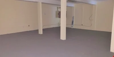 Contractor Bay with Office — Lease in Hudson, NH, photo 2 of 3