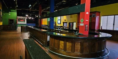 ±9,000 SF Downtown Nashua Former Restaurant/Bar/Club Space - other for sale in nashua, NH