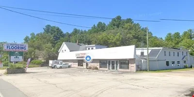 Retail Space w/Drive-In Bay For Lease — Lease in Hudson, NH, photo 3 of 8