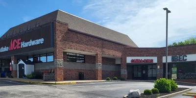St. Peters Towne Center — Lease in Saint Peters, MO, photo 3 of 8