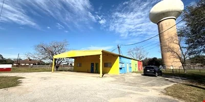 4817 Allen Genoa Road, Pasadena — Lease in Pasadena, TX, photo 1 of 8