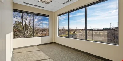 13601 80th Circle North — Lease in Maple Grove, MN, photo 5 of 7