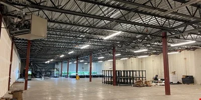6352 Airway Dr - Airport Business Centre — Lease in Indianapolis, IN, photo 2 of 8