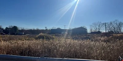 For Lease Ayer MA: Warehouse Spaces with Outside… — Lease in Ayer, MA, photo 6 of 8
