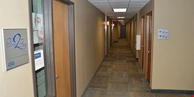 Multiple office spaces available for lease! — Lease in Saint Paul, MN, photo 2 of 8