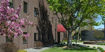 Multiple office spaces available for lease! — Lease in Saint Paul, MN, photo 7 of 8