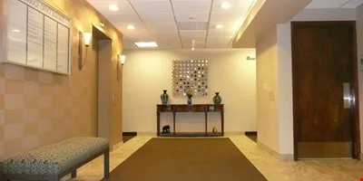 Central Office Space for Lease in Roseville — Lease in Roseville, MN, photo 2 of 5