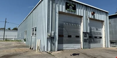 1520 NE 44th Ave, Des Moines - industrial for sale in des moines, IA