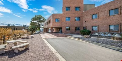 12567 W Cedar Drive — Lease in Lakewood, CO, photo 3 of 8