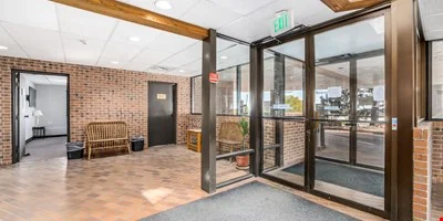 12567 W Cedar Drive — Lease in Lakewood, CO, photo 6 of 8
