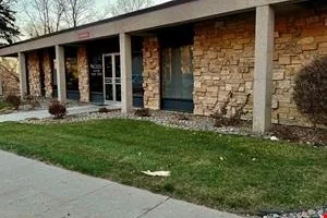 2912 Hamilton Blvd - office for sale in sioux city, IA