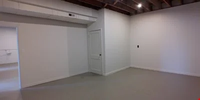 PRIME RETAIL/OFFICE SPACE FOR LEASE — Lease in Fayetteville, AR, photo 8 of 8