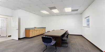 13568 Oil Field Rd, Conroe, TX 77302-3610 — Lease in Conroe, TX, photo 2 of 5