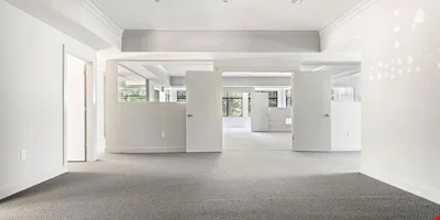 The Woods of Riverchase - Hoover Office — Lease in Hoover, AL, photo 6 of 8