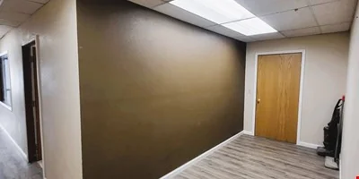 Glenmar Park Office Building — Lease in Puyallup, WA, photo 7 of 8
