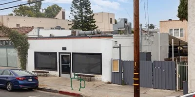 4th Street Retro Row Prime Restaurant Space — Lease in Long Beach, CA, photo 2 of 8