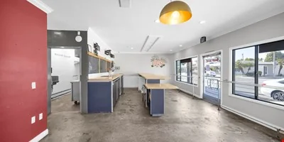 4th Street Retro Row Prime Restaurant Space — Lease in Long Beach, CA, photo 8 of 8