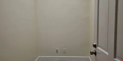 1037 Dresser Ct — Lease in Raleigh, NC, photo 2 of 8