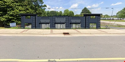 727 East Broad Street, Fuquay Varina — Lease in Fuquay-Varina, NC, photo 1 of 1