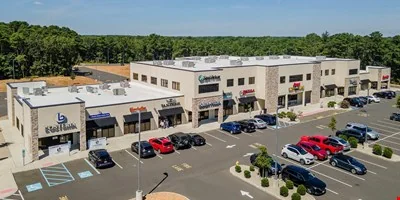 1922 Hooper Ave Toms River NJ 08753 (Unit 6) — Lease in Toms River, NJ, photo 1 of 3