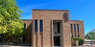 12477 W Cedar Dr — Lease in Lakewood, CO, photo 1 of 8