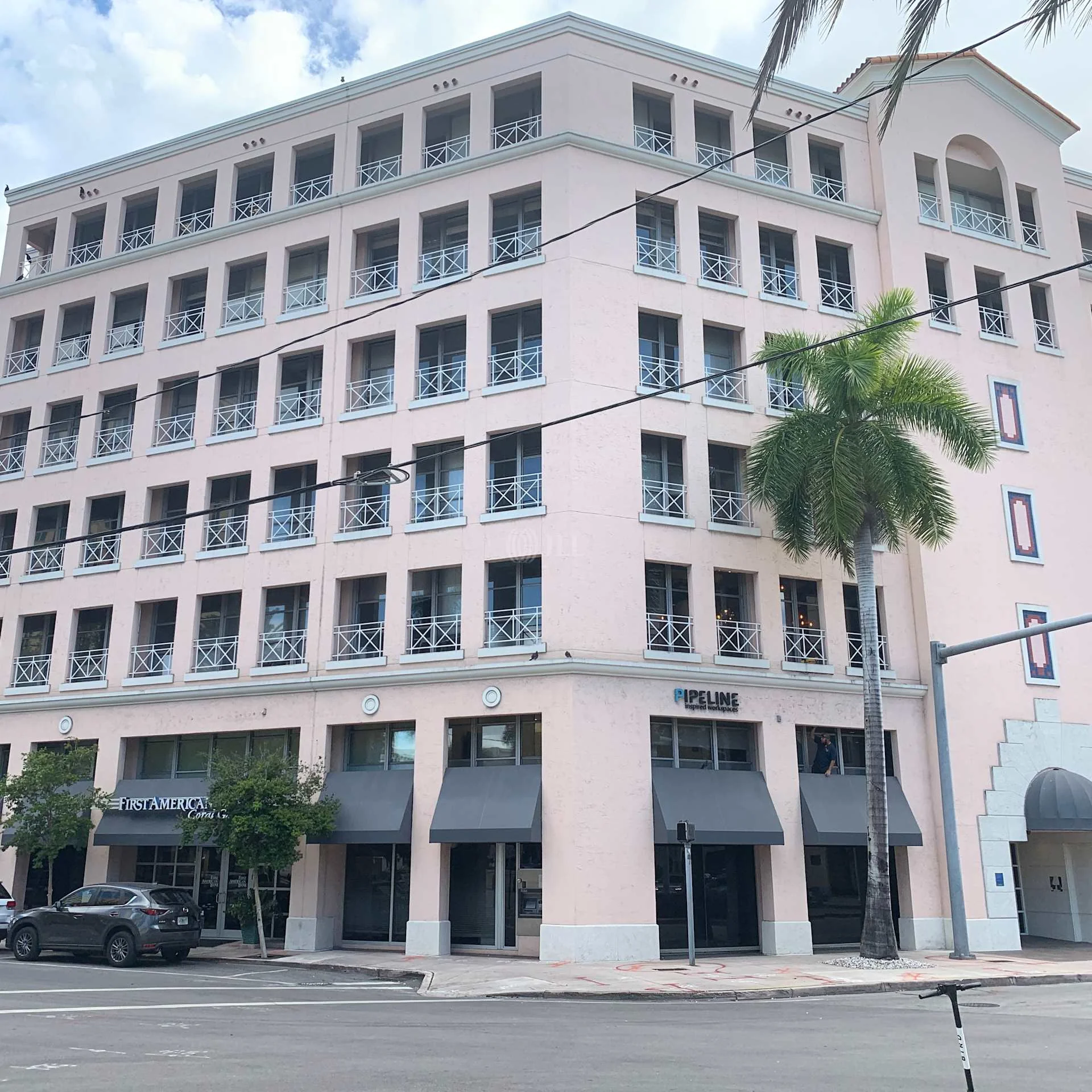 95 Merrick Way - Retail — Lease in Coral Gables, FL, photo 3 of 4